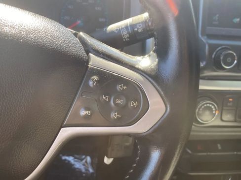Used 2015 Chevrolet Colorado LT RWD image 19