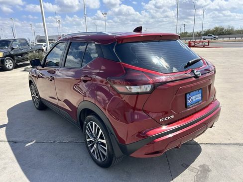 Certified 2024 Nissan Kicks SV image 5