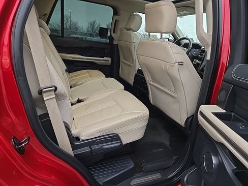 Used 2022 Ford Expedition Platinum AWD/4WD image 29