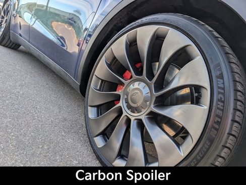Used 2023 Tesla Model Y Performance image 7