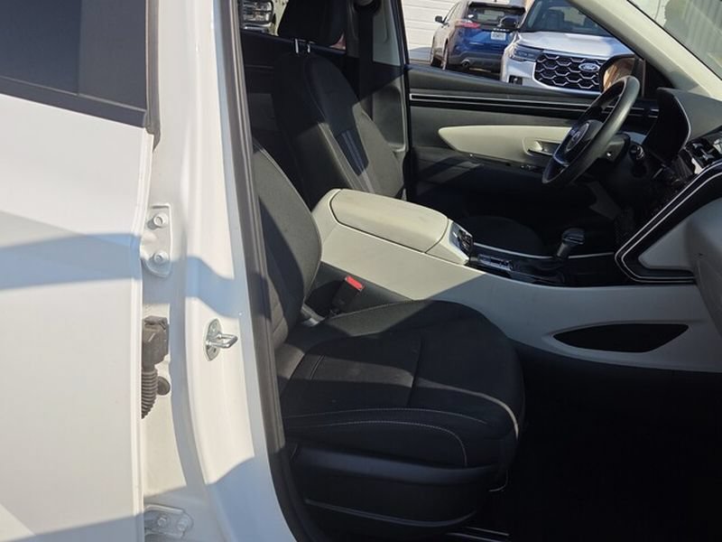 Used 2024 Hyundai Tucson SEL FWD image 16