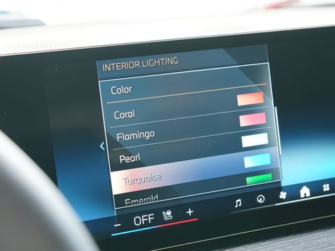 Used 2025 BMW 330i xDrive Sedan w/ Convenience Package image 35