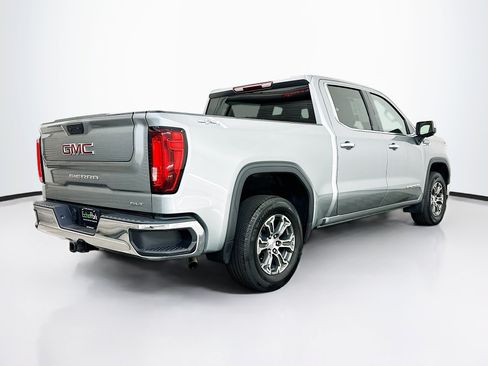 Used 2025 GMC Sierra 1500 SLT AWD/4WD image 9