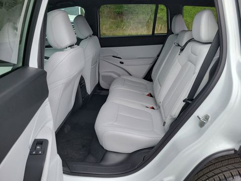 New 2026 Jeep Cherokee Limited AWD/4WD image 28