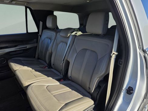 Used 2018 Ford Expedition Limited w/ Equipment Group 302A image 21