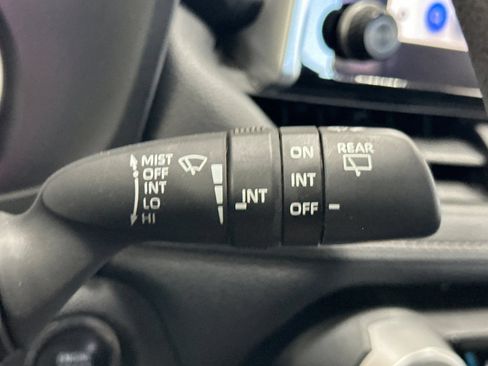 Certified 2025 Toyota RAV4 XLE AWD/4WD image 40