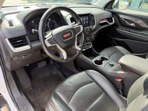 Used 2022 GMC Terrain SLT image 10