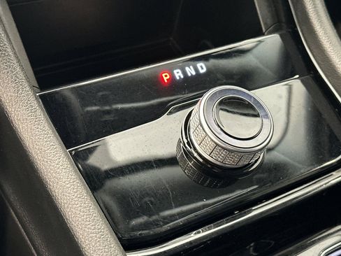 Used 2023 Jeep Grand Cherokee L Laredo AWD/4WD image 25