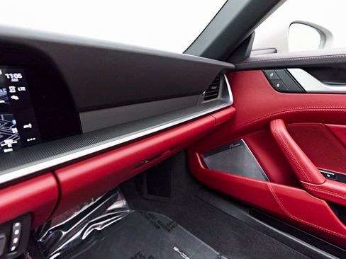 Used 2022 Porsche 911 Turbo S w/ 911 Turbo Sportdesign Package image 76