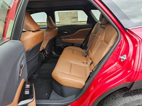 New 2026 Toyota Crown Signia image 8