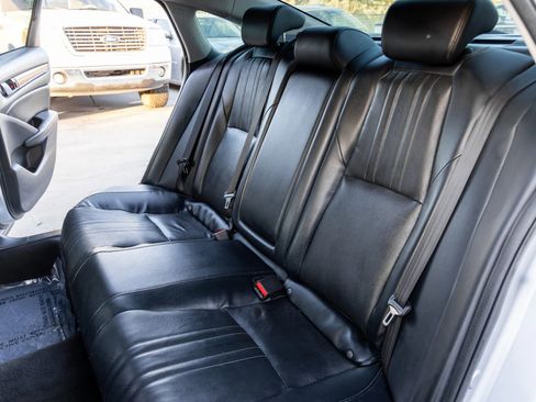 Used 2018 Honda Accord EX-L image 32