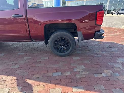 Used 2017 Chevrolet Silverado 1500 LT w/ All Star Edition RWD image 6