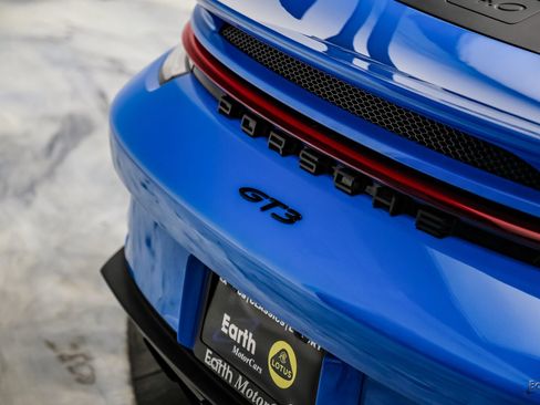 Used 2022 Porsche 911 GT3 RWD image 17