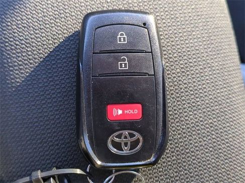 Used 2023 Toyota Corolla Cross LE image 26