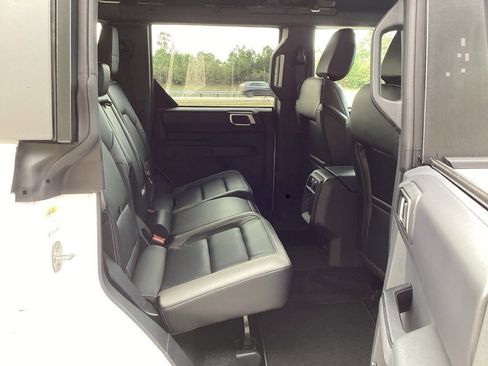 New 2025 Ford Bronco Outer Banks image 35