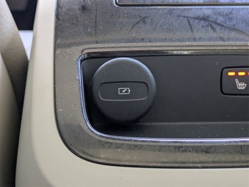 Certified 2024 Volvo S60 T8 Plus w/ Climate Package image 16