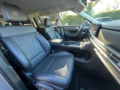 Used 2025 Hyundai Santa Fe SEL image 39