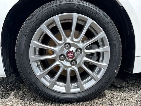 Used 2017 FIAT 124 Spider Classica RWD image 24