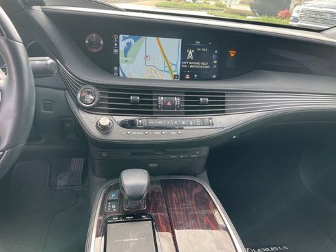 Used 2020 Lexus LS 500 AWD image 13