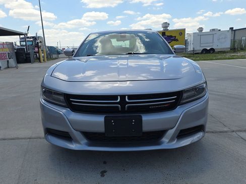 Used 2015 Dodge Charger SE w/ Popular Equipment Group RWD image 5