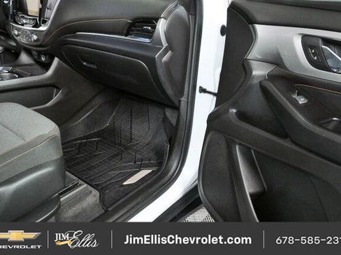 Used 2019 Chevrolet Traverse LT FWD image 22