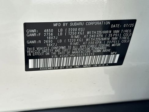 Used 2025 Subaru Outback Limited image 29