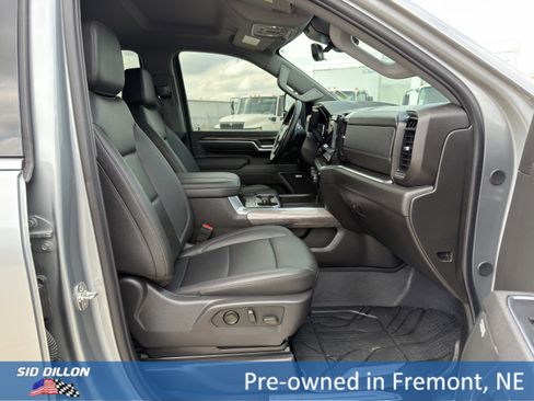 Certified 2025 Chevrolet Silverado 3500 LTZ w/ LTZ Convenience Package AWD/4WD image 18