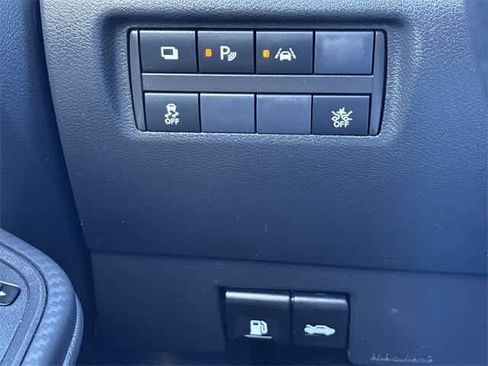 Used 2024 Nissan Versa S w/ S Plus Package image 39