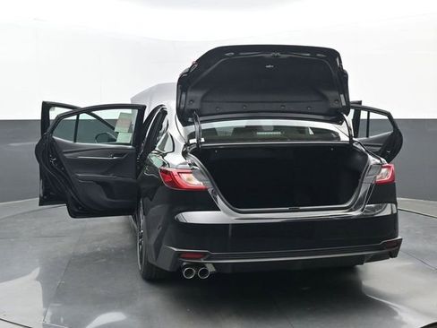 New 2026 Toyota Camry SE w/ Convenience Package image 34