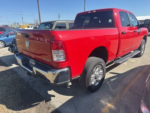 Used 2024 RAM 2500 Big Horn w/ Bed Utility Group image 4