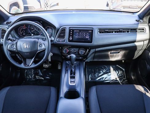 Used 2020 Honda HR-V Sport image 12