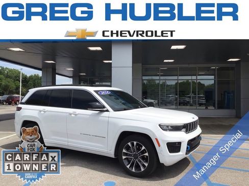 Used 2024 Jeep Grand Cherokee Overland w/ Luxury Tech Group IV AWD/4WD image 1