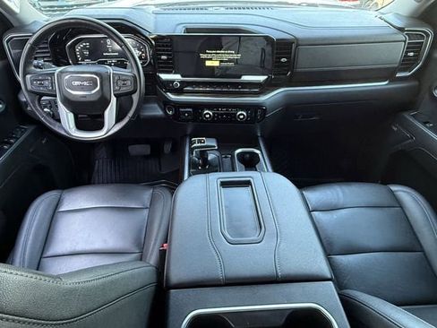 Used 2022 GMC Sierra 1500 Elevation w/ Elevation Premium Package AWD/4WD image 12