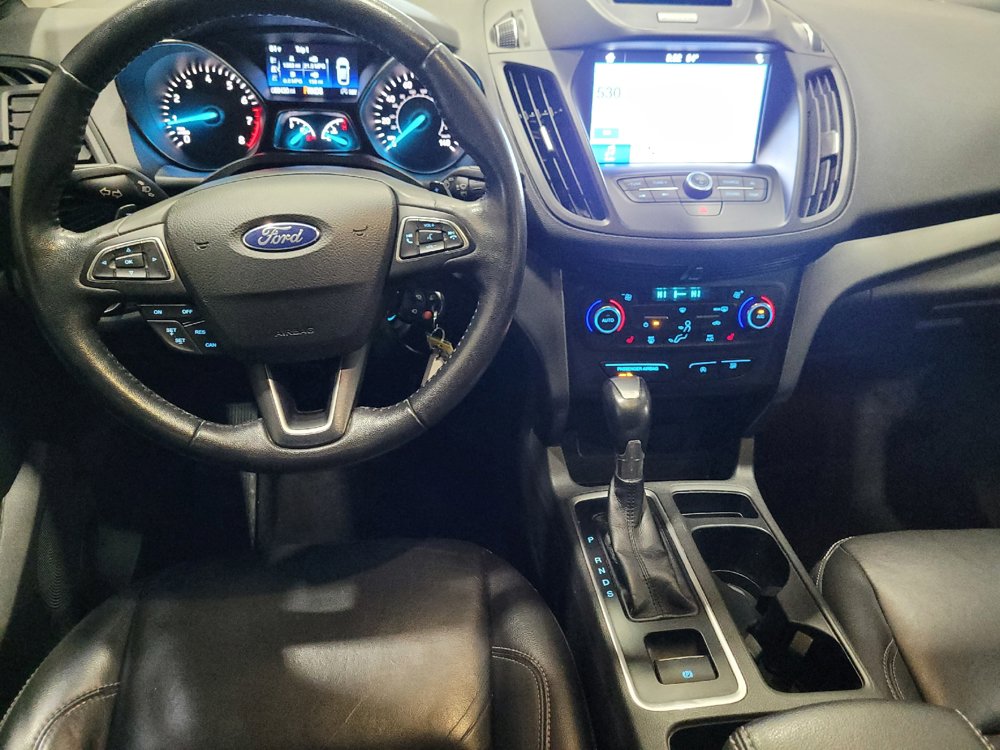 Used 2017 Ford Escape SE w/ SE Leather Comfort Package AWD/4WD image 22