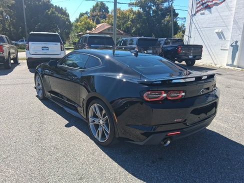 Used 2019 Chevrolet Camaro LT w/ RS Package image 14