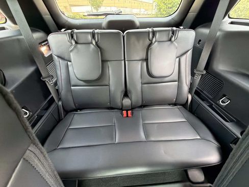 Used 2025 Ford Explorer ST w/ Sun And Sound Package AWD/4WD image 17