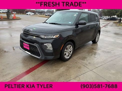 Certified 2021 Kia Soul LX image 3