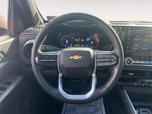 Used 2024 Chevrolet Colorado LT w/ LT Convenience Package image 12
