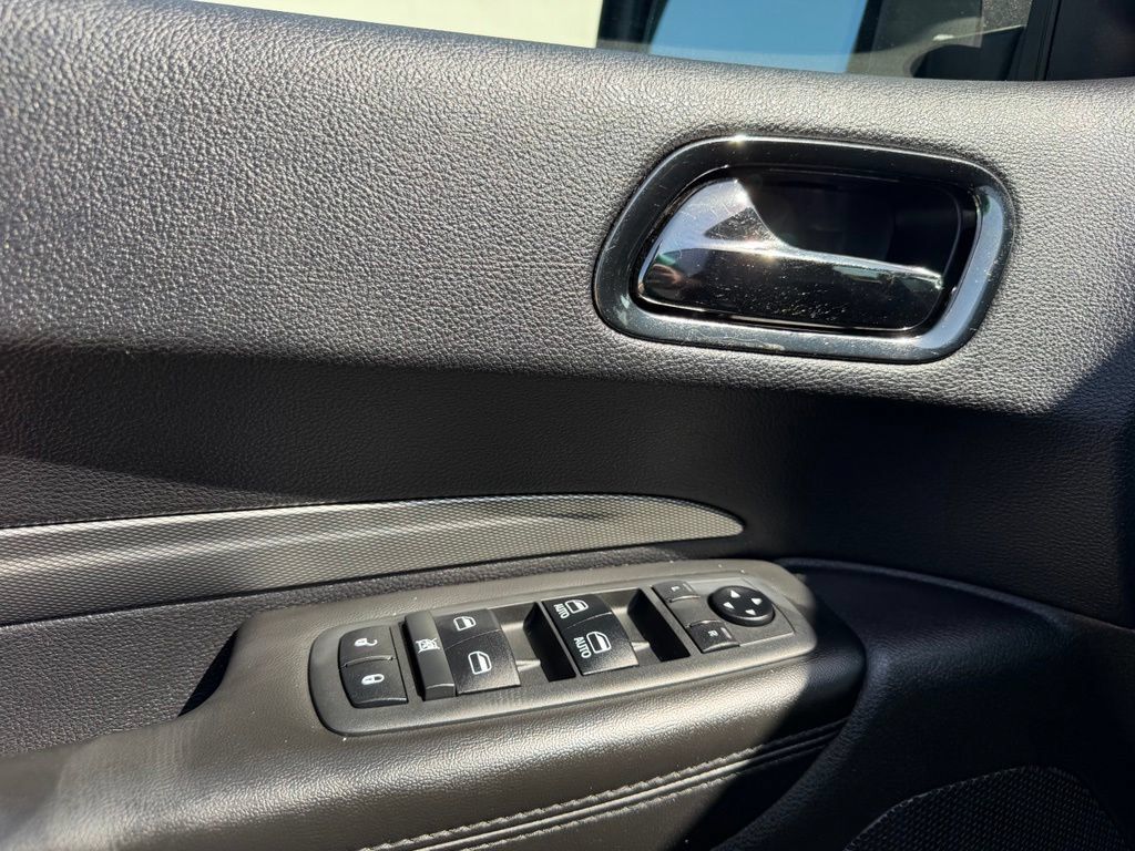 Used 2019 Dodge Durango GT RWD image 22