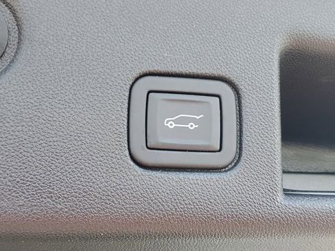 Certified 2024 Chevrolet Equinox RS image 8