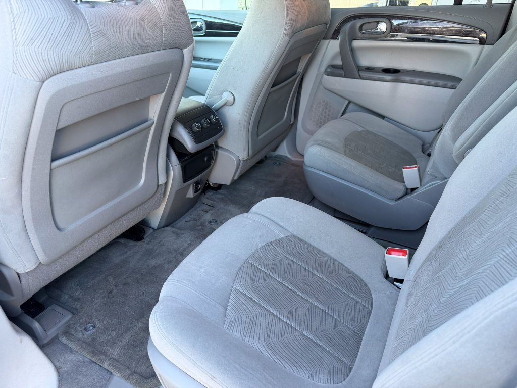 Used 2017 Buick Enclave Convenience FWD image 17