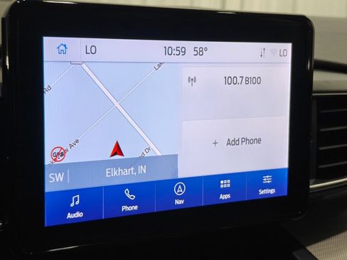 Used 2020 Ford Explorer XLT w/ Equipment Group 202A AWD/4WD image 41