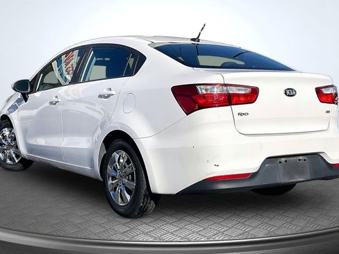 Used 2017 Kia Rio LX w/ Power Package image 2