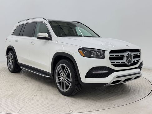 Used 2021 Mercedes-Benz GLS 450 4MATIC image 7