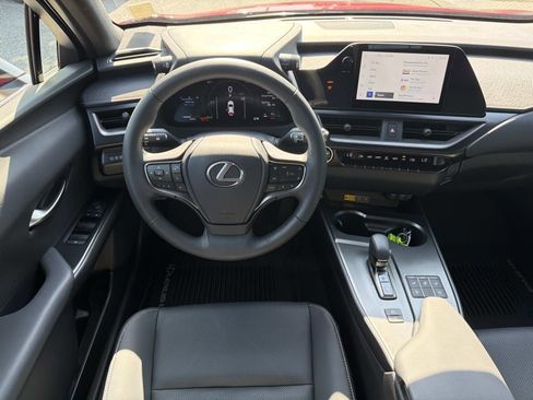 Used 2025 Lexus UX 300h FWD w/ Accessory Package (Z1) image 23