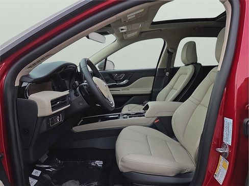 New 2026 Lincoln Corsair Reserve image 11