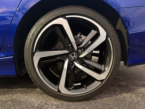 Used 2022 Honda Accord Sport image 10