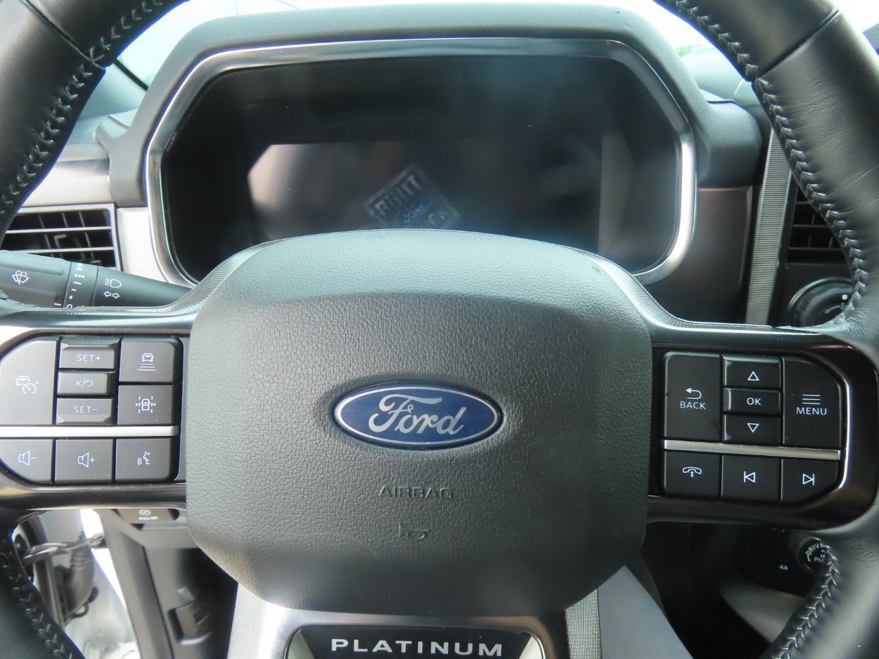 Used 2025 Ford F150 Platinum w/ FX4 Off-Road Package AWD/4WD image 27
