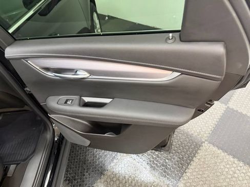 Used 2025 Cadillac XT5 Luxury w/ LPO, Floor Liner Package FWD image 40