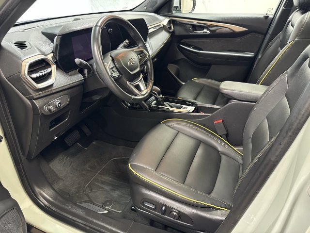 Used 2024 Chevrolet TrailBlazer ACTIV w/ Convenience Package AWD/4WD image 12